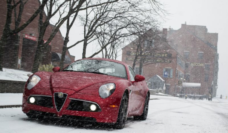 Illustration for article titled A Boston Blizzard Means Fun Time For This Alfa Romeo 8C Competizione